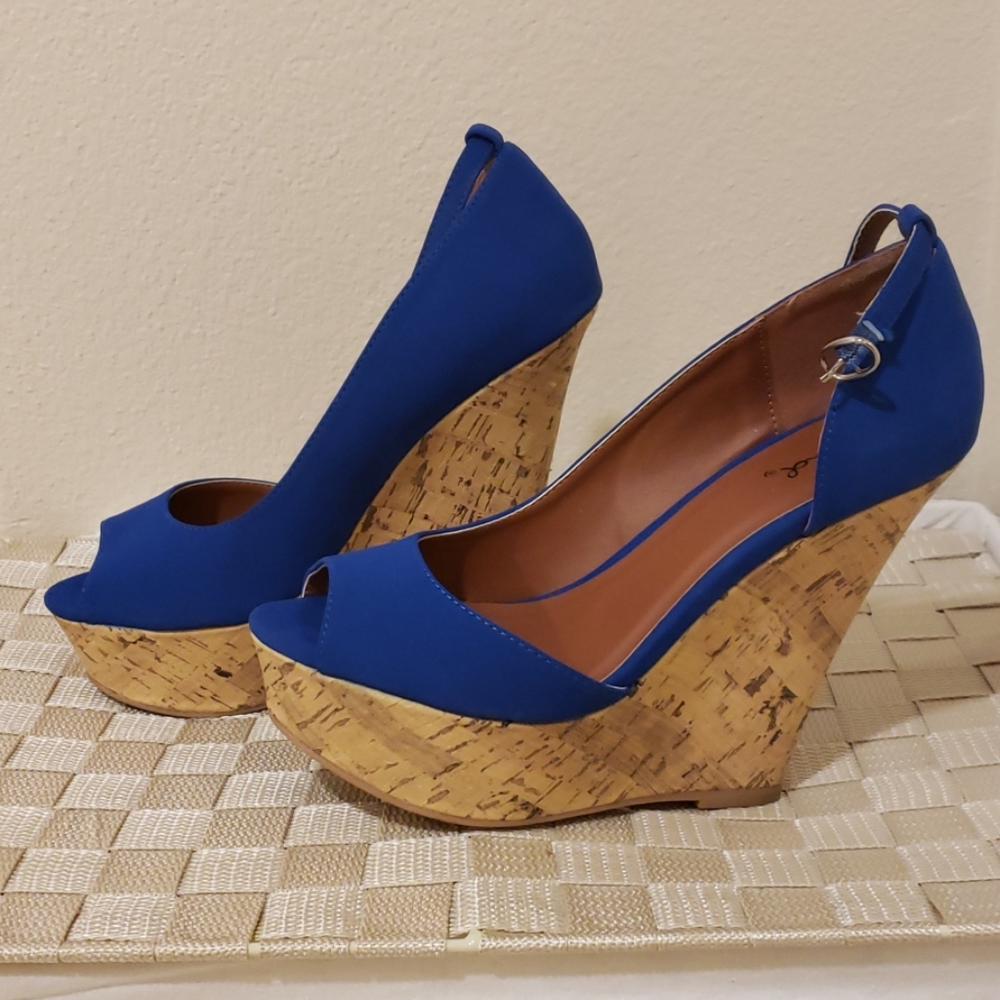Blue Cutout Wedge